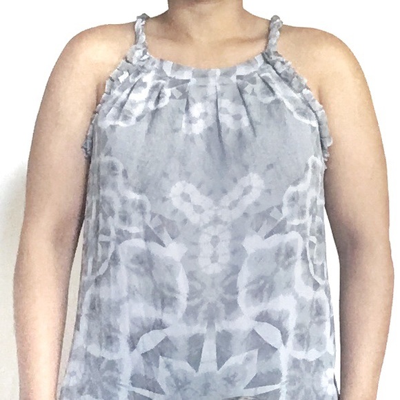 Banana Republic Silk Tank Top - Picture 7 of 8
